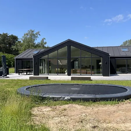 度假居 Tove - 350m From The Sea By Interhome *