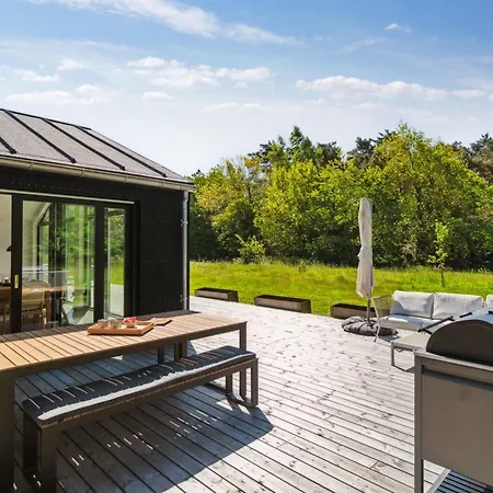 Tove - 350m From The Sea By Interhome *